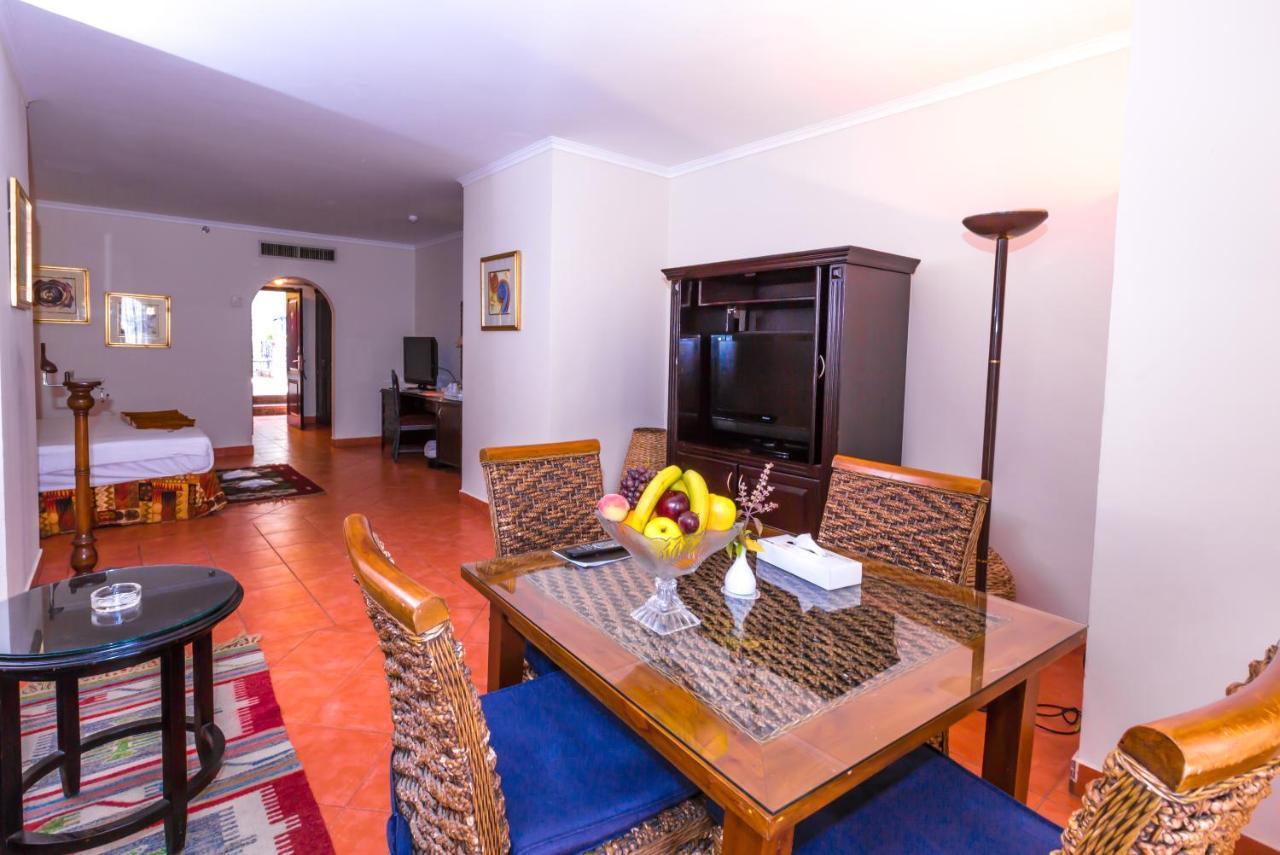 Porto Sokhna Beach Resort Ain Sukhna Buitenkant foto
