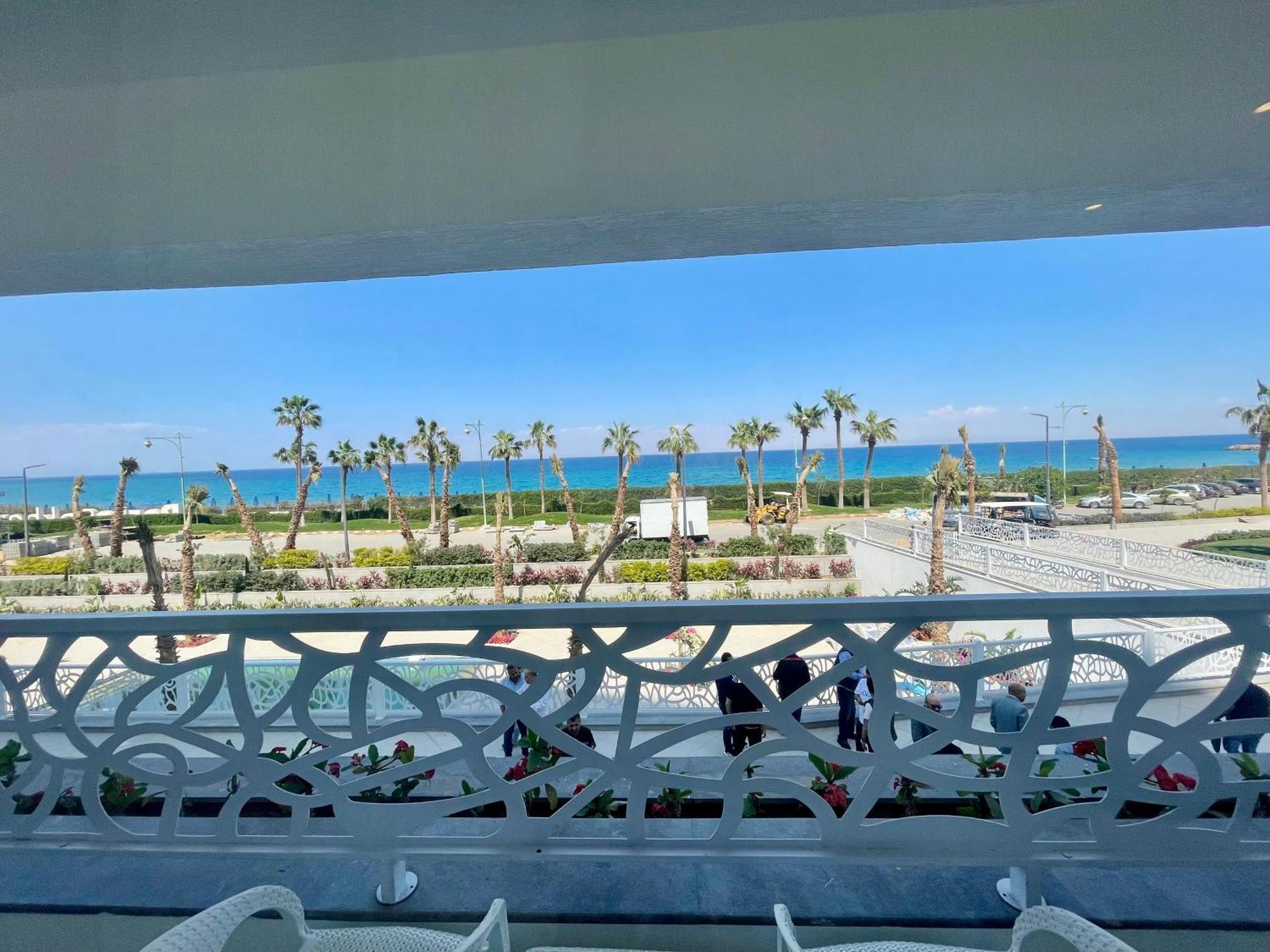 Porto Sokhna Beach Resort Ain Sukhna Buitenkant foto