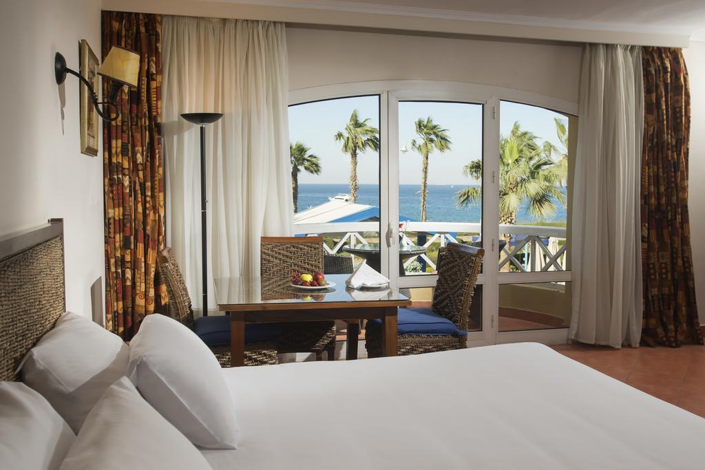 Porto Sokhna Beach Resort Ain Sukhna Buitenkant foto